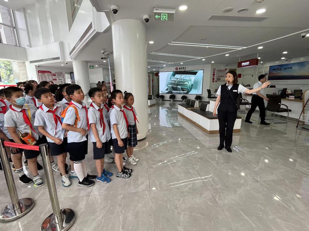 【正学丁三·德育】_html_m45ffb257.jpg