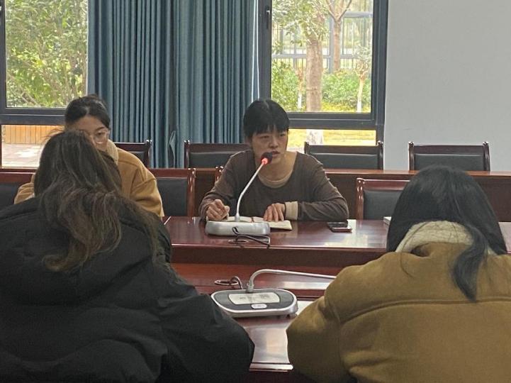 班主任例会_html_m4fae1a6d.jpg