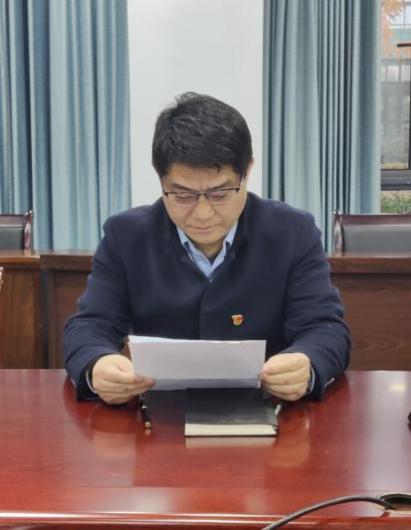 【正学丁三·党建】南京市丁家庄第三小学党支部开展“牢记嘱托、感恩奋进，挑大梁、勇登攀、走在前”大讨论_html_m5667c165.jpg