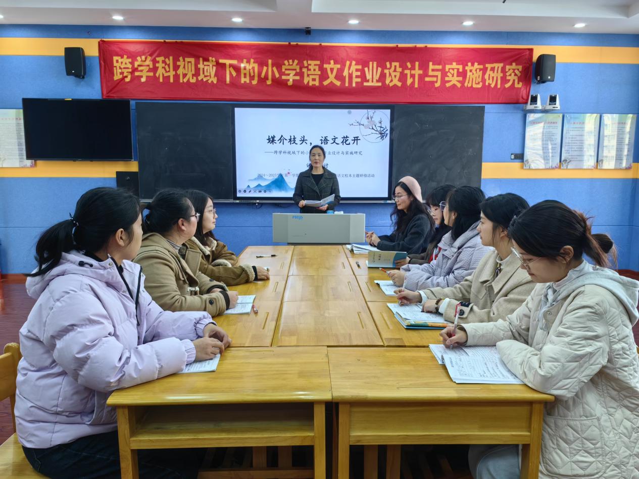 【正学丁三·教学】潜心教研，“语”你同行——丁家庄第三语文组评课活动记录_html_m55aca248.jpg