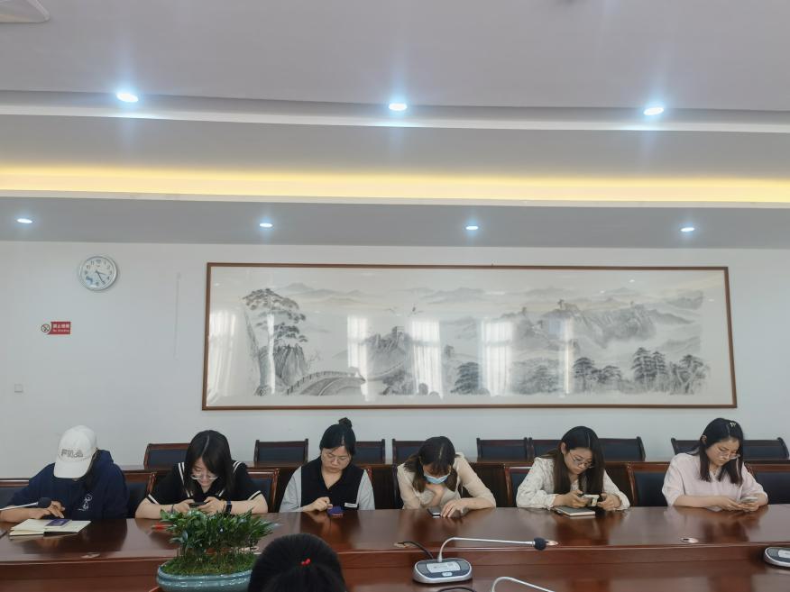 【正学丁三】争分夺秒，积极备检——丁家庄第三小学召开迎接栖霞区校园标准化检查动员会_html_m4462380f.jpg