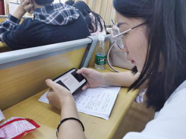 【正学丁三】光荣从教，幸福一生_html_m7f0f837.png