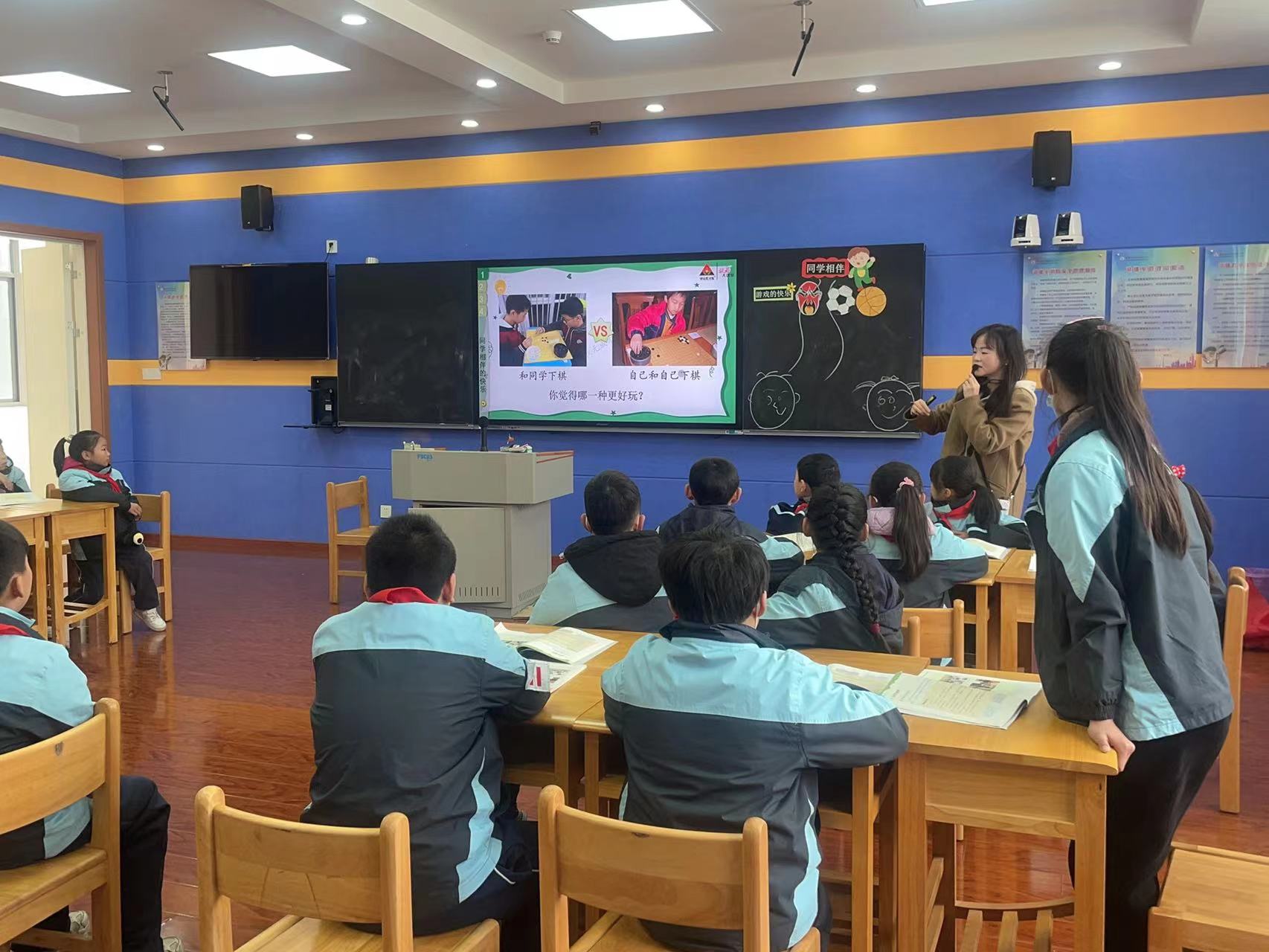 【正学丁三】“学习身边榜样，激发奋进力量”——南京市丁家庄第三小学榜样教师宣传活动侧记（七）_html_m26ec264.jpg