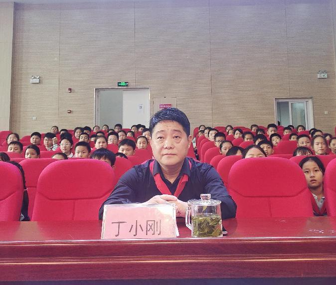 【正学丁三●德育】“童心向党，逐光成长”南京市丁家庄第三小学少代会暨大队委改选活动侧记_html_m10af3301.jpg