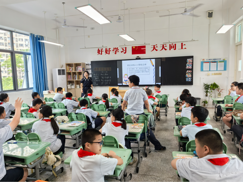 【正学丁三·德育】科学学习，助力成长——南京市丁家庄小学心理活动课活动侧记 (1)(1)_html_54b4c607.png