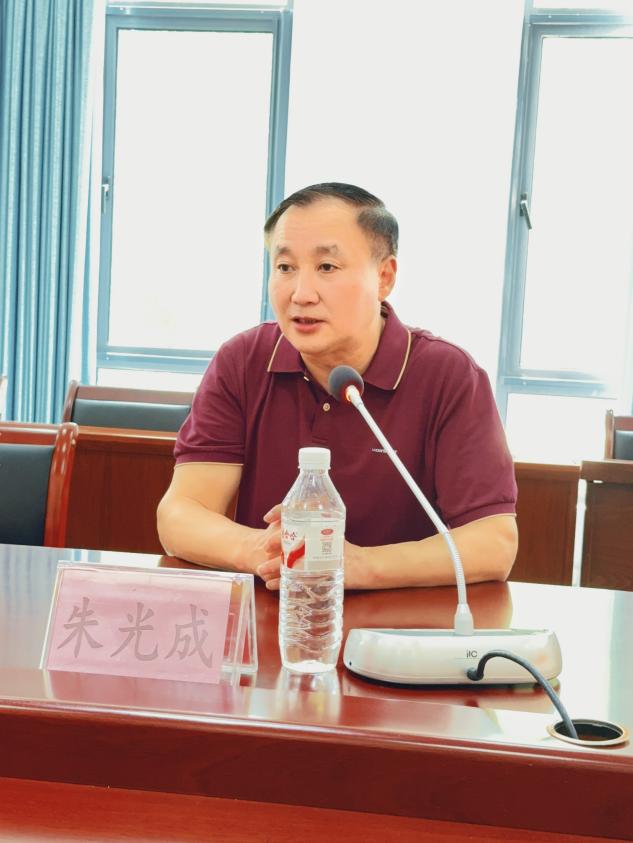 “阳光”照进分班现场_html_m739911fe.jpg