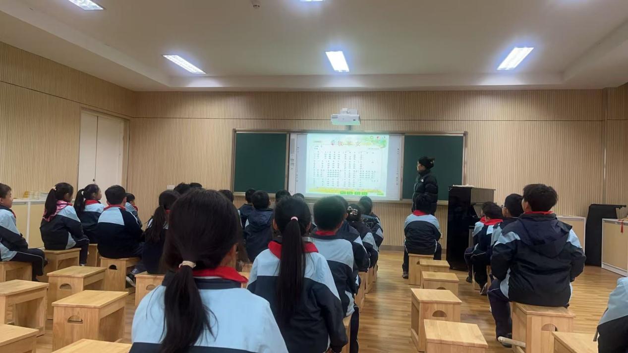 三年级视导(1)_html_793c9eff.jpg