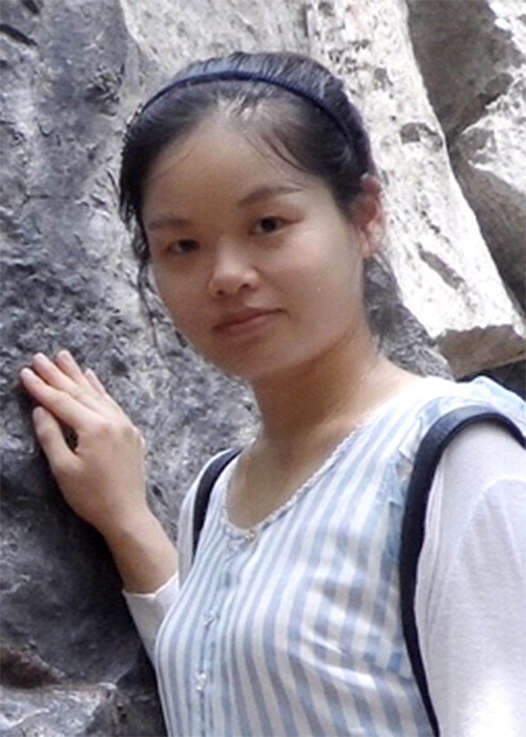 童敏.png