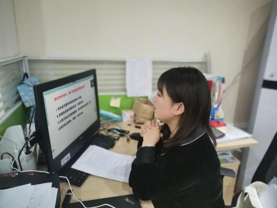 线上家长开放日新闻稿（修改）_html_m69902889.jpg