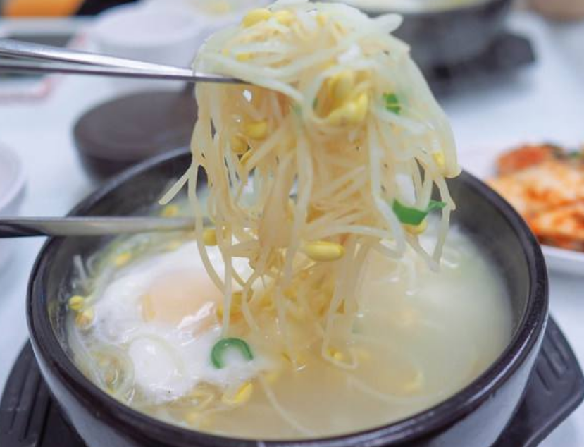 【生命迈幼.安全第一】健康饮食，快乐成长_html_1987b0bb.png