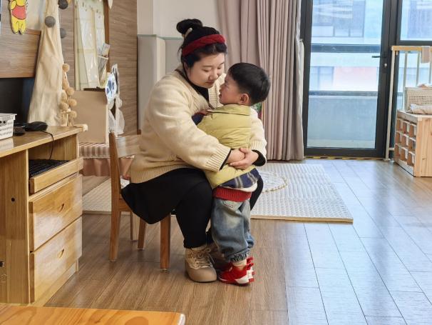 定稿【生命迈幼·校园新闻】春日花漾，爱满心间——迈幼嘉誉山分园“三八妇女节”主题活动_html_57833130.jpg