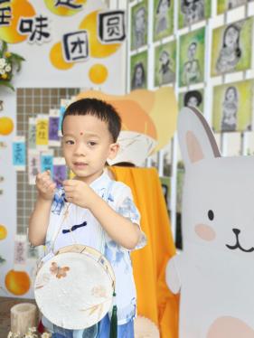 2024.9.13仇琦【生命迈幼·童年畅玩】又见月儿圆 “童”享好时节——记迈幼瑜憬湾分园中秋节活动_html_m754df2cc.jpg