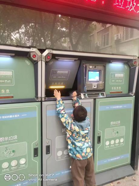 2024.3.28伍乐云【生命迈幼·安全第一】分类在指尖，文明在心间_html_469bf670.jpg