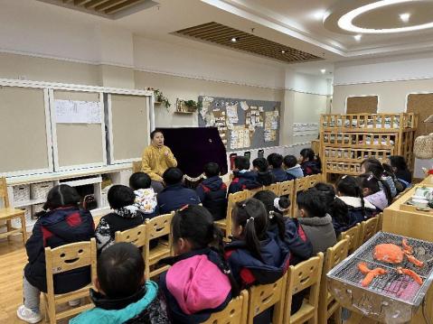大雪纷纷寒潮至 扫雪防冻保安全12.19_html_m35e77e6a.jpg
