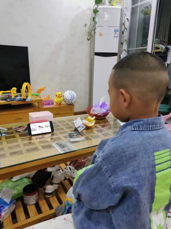 国家安全，铭记于心——迈皋桥幼儿园开展“全民国家安全教育日”系列专题活动新闻稿 张迪_html_2ea6d489.jpg