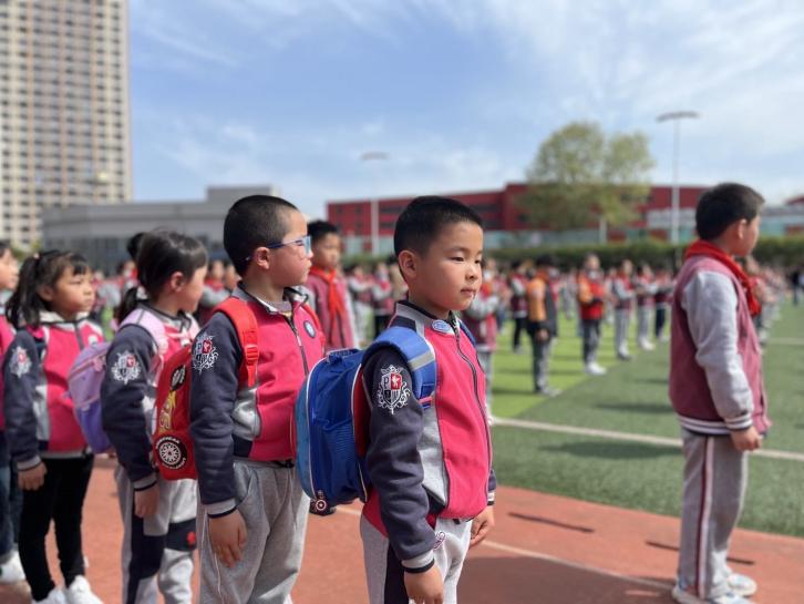 参观小学报道_html_m57ac7820.jpg