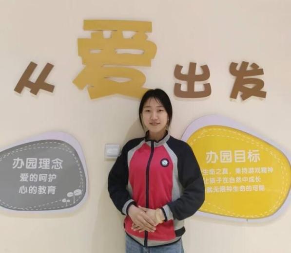4.11三月师德标兵报道_html_m63a7c5ad.jpg
