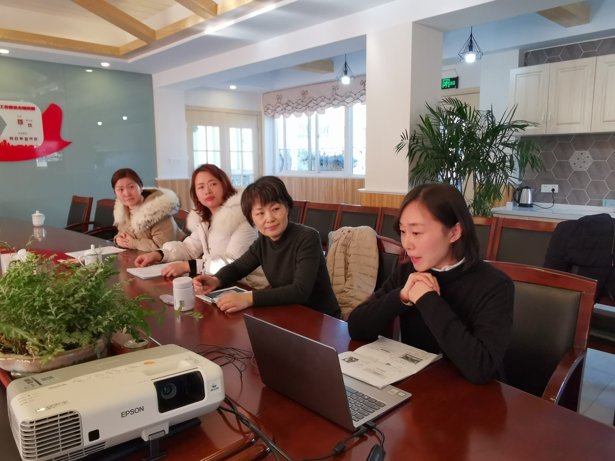 2020-01-14 “江苏省课程游戏化建设项目”专题讲座活动报道_html_m133a2665.jpg