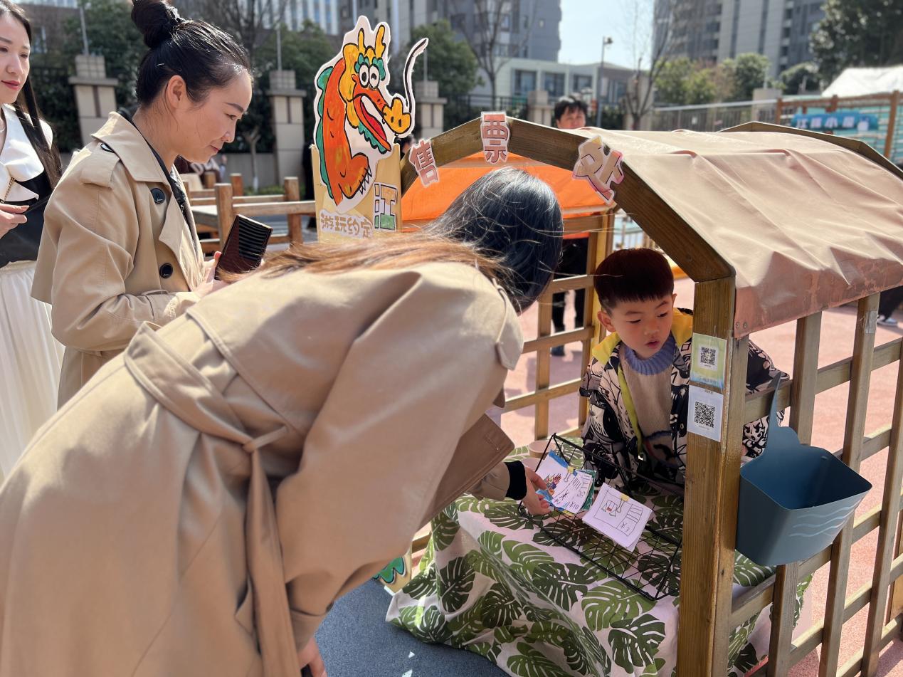 20240322新疆乌苏市教育参访团交流活动_html_m270ef1f1.jpg