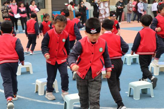 20210416新城早操_html_m1a352392.jpg