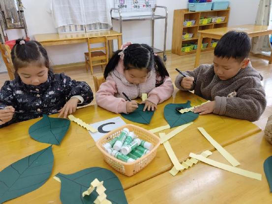 20220304祥和园区中班年级组惊蛰节气活动_html_31911972.jpg