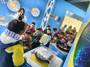 20250306【生活燕幼·年级组动态】燕幼中心园：小学初体验，衔接零距离——大班年级组参观小学活动_html_70f77482.png