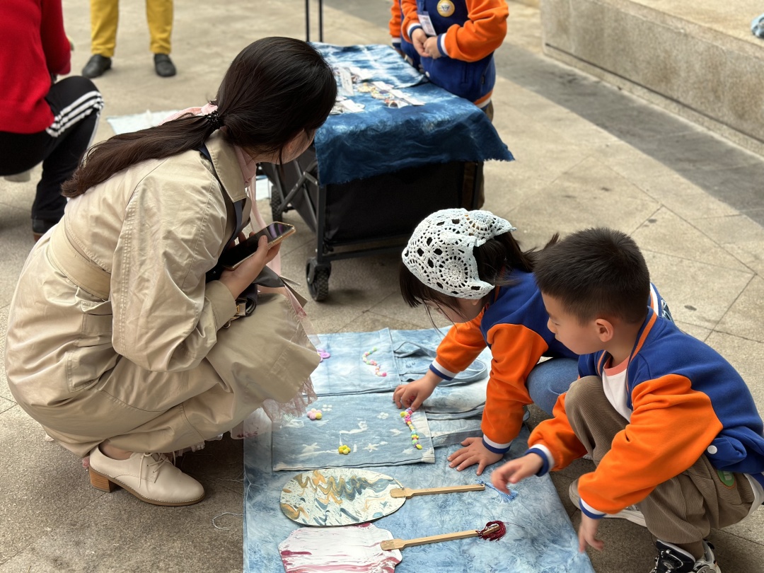 20240429 【生活燕幼·园区动态】“展劳动之美，育劳动之乐”——五一劳动节活动_html_3e0da568.jpg