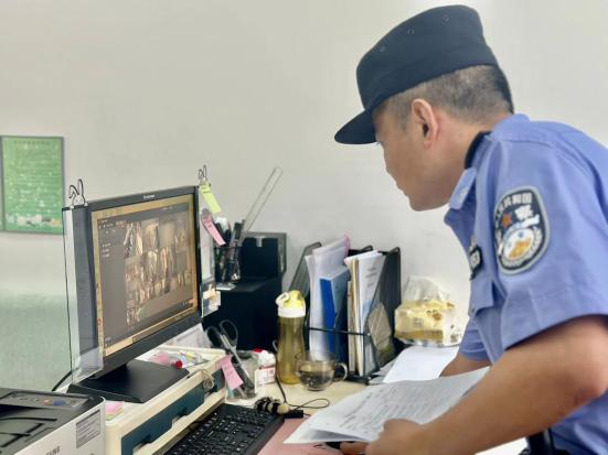 【生活燕幼·安全第一】中心园：守护安全，健康成长——八大部门联合安全大检查(1)_html_m5a3830ea.jpg