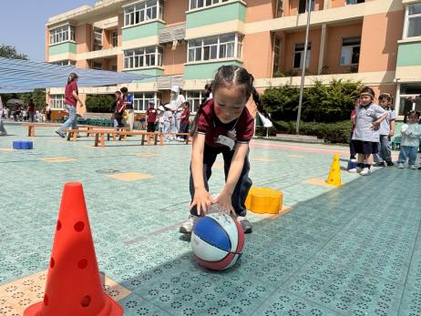 【生活燕幼·园区动态】下庙分园：“大手牵小手，球趣乐无穷”——小中班运动会_html_m3c3b58f5.jpg