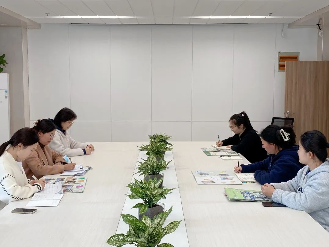 20230424 【生活燕幼·园区动态】燕鸣苑分园：慎思笃行 再研再调——幼儿成长手册二研活动_html_m5c52e79d.jpg