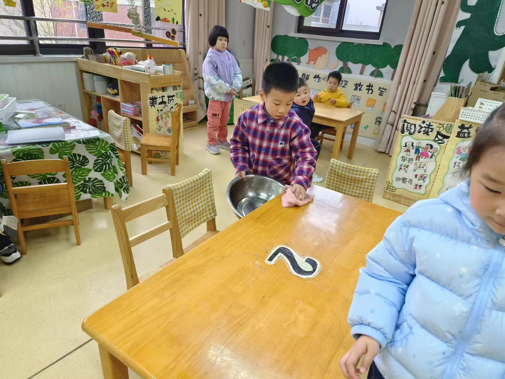 新建 Microsoft Word 文档_html_m747aa33.jpg