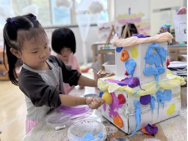 20251018【生活燕幼】“诞辰纪念行知先生 ，陶娃传承教育之光”——纪念陶行知诞辰134周年活动新闻稿_html_m5fd56dd0.png