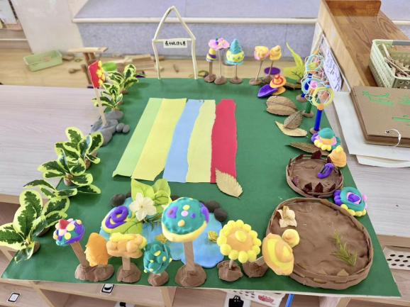 【生活燕幼·园区动态】下庙分园：“欢庆燕幼华诞，同贺九七荣光”——燕子矶幼儿园97周年园庆活动_html_me98b2d1.jpg
