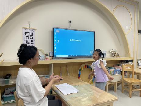 20240621【生活燕幼·园区动态】童年不同样 趣评见成长——幼儿园期末评估活动_html_m7685510a.jpg