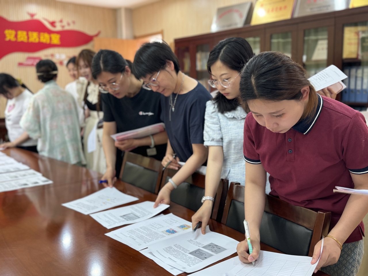 20240531【生活燕幼·园区动态】下庙分园：“用心倾听 相伴成长”——“一对一倾听”系列活动_html_m4e1fd20b.jpg