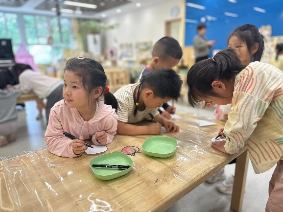 20240606 【生活燕幼·园区动态】检查促规范，督导促提升——6月“规范挂牌”专项督导检查_html_618a29e1.jpg