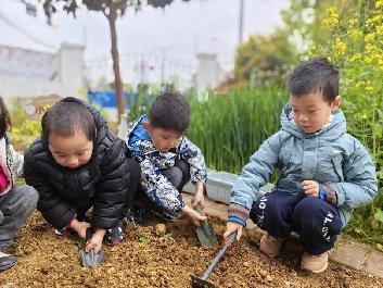 2023.04小一班 清明节活动新闻稿_html_12499789.jpg