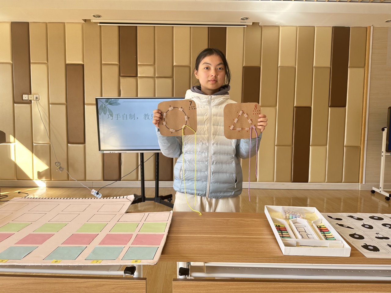 20231201【生活燕幼&middot;教研组动态】下庙分园：“”——融合教育自制玩教具分享活动_html_m5907a973.jpg