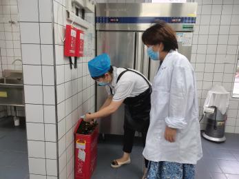20240906【生活燕幼&middot;园区动态】“督导促规范 护航开学季”——九月开学工作专项督导检查_html_m53036dc0.jpg