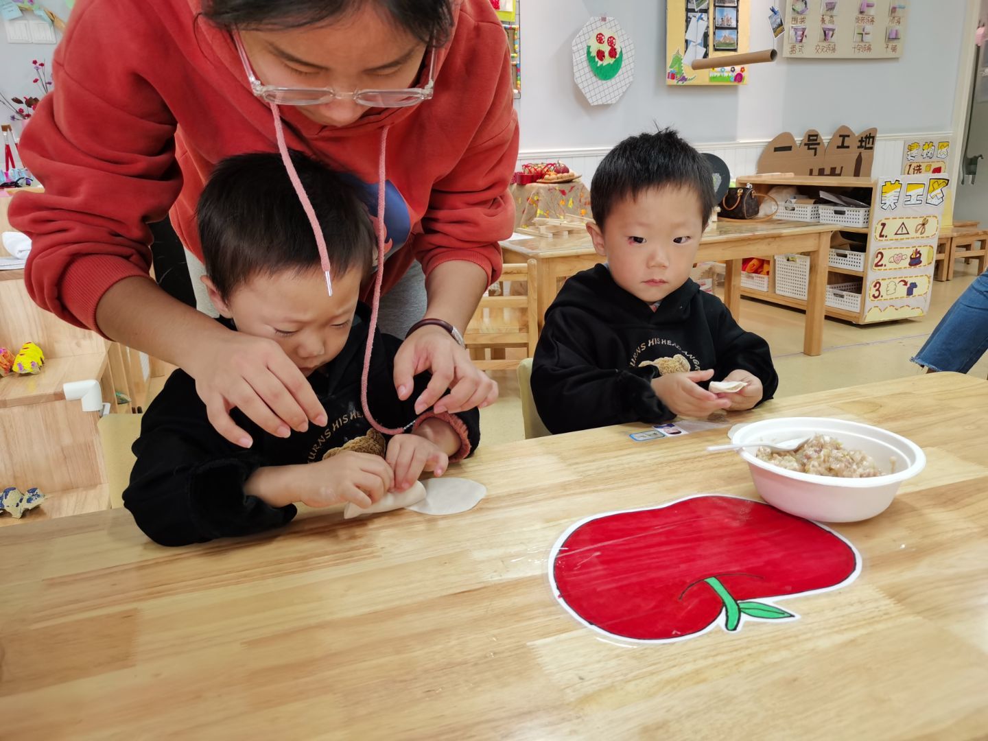 20201125新城园区小三班家长资源团_html_d756138.jpg