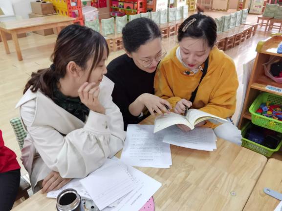 年级组动态22222_html_3c41b0d8.jpg