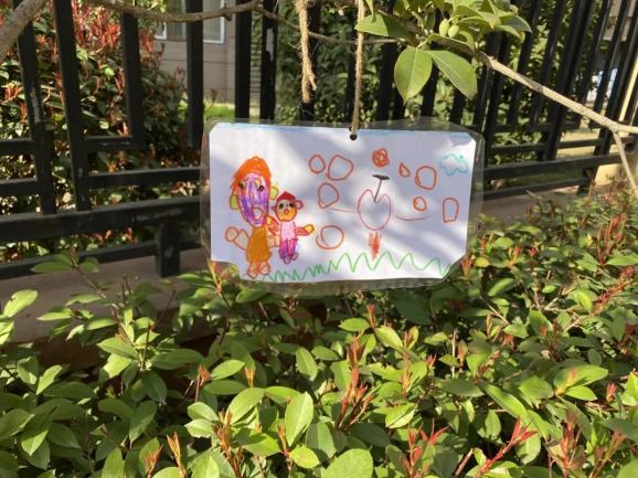 【生活燕幼·园区动态】燕鸣苑分园：“春”满燕鸣——植树节活动_html_m6e76e0c8.jpg