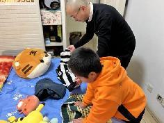20230303燕幼中心园联合祥和雅苑社区开展“小小雷锋在行动”藏区儿童衣物募集活动_html_m7ff86d0.jpg
