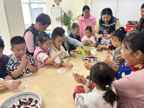20241011【生活燕幼&middot;园区动态】新城分园：温情重阳，“幼”在身边”——重阳节活动doc_html_md50762d.jpg