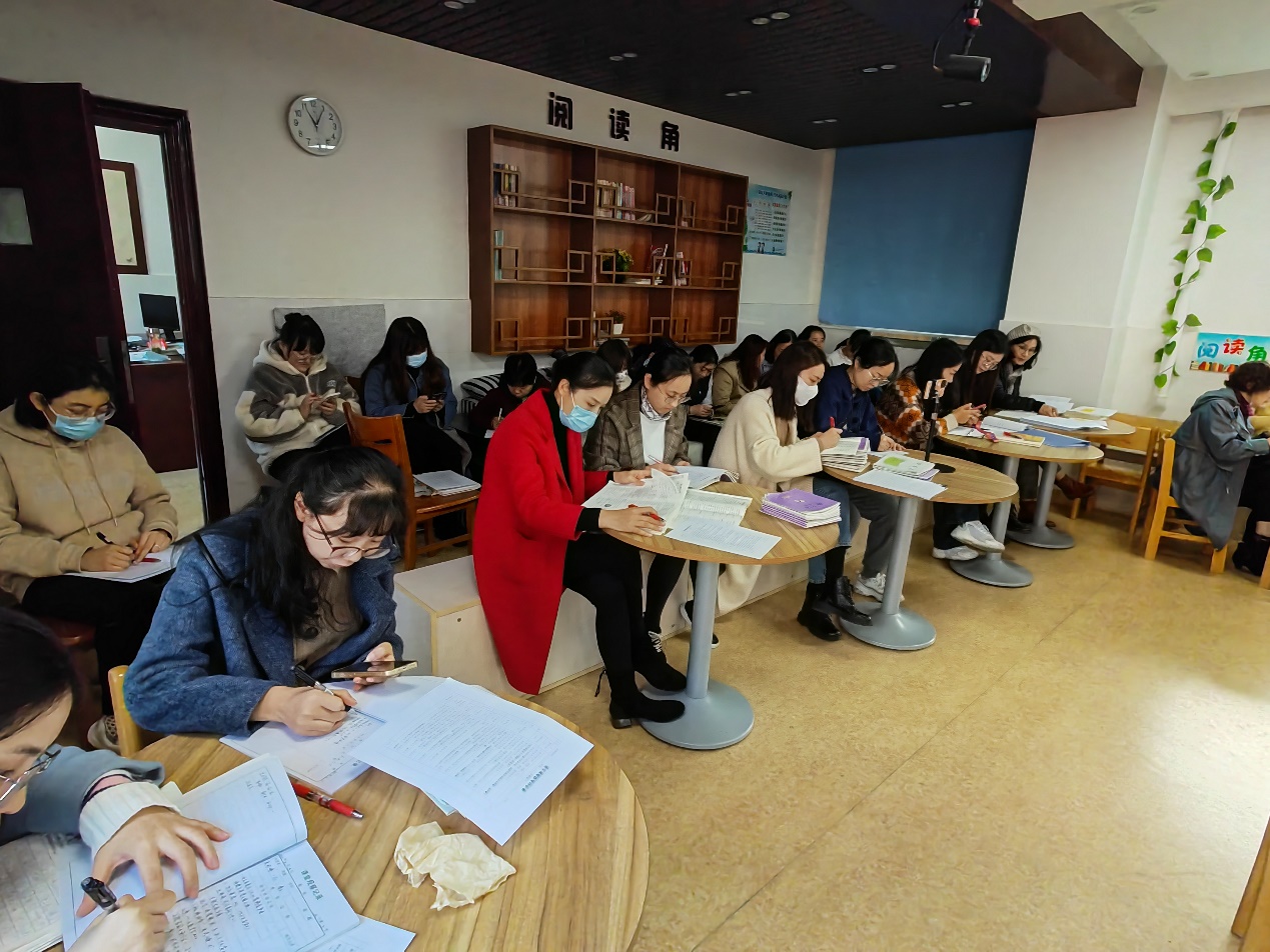 【养正颐小·教学】“教”学赋能 “研”途有你  ——记中电颐和家园小学语文教研活动