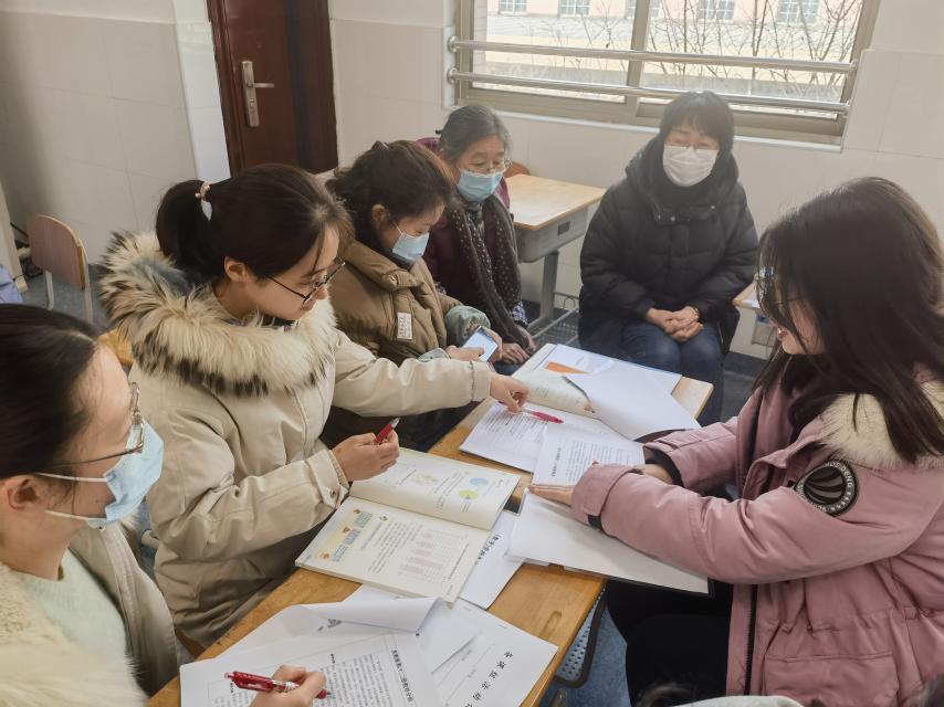 【养正颐小&middot;教学】凝集体智慧，促高效课堂_html_m6efda53b.jpg