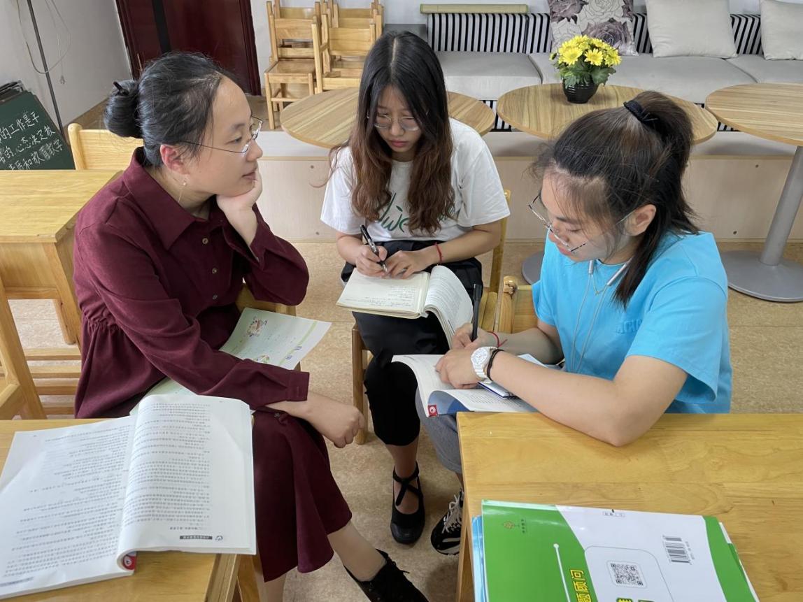 9月6日数学集体备课新闻稿(1)_html_690848a5.jpg