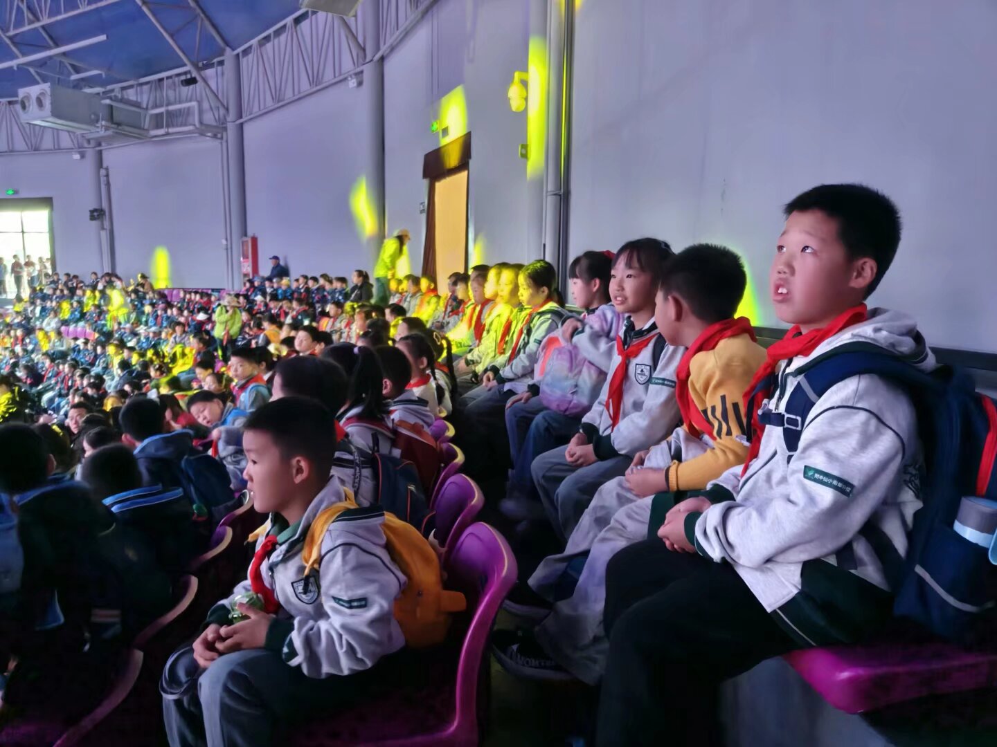  秋日乐游，童心飞扬  ——附中仙林南邮分校秋季社会实践活动