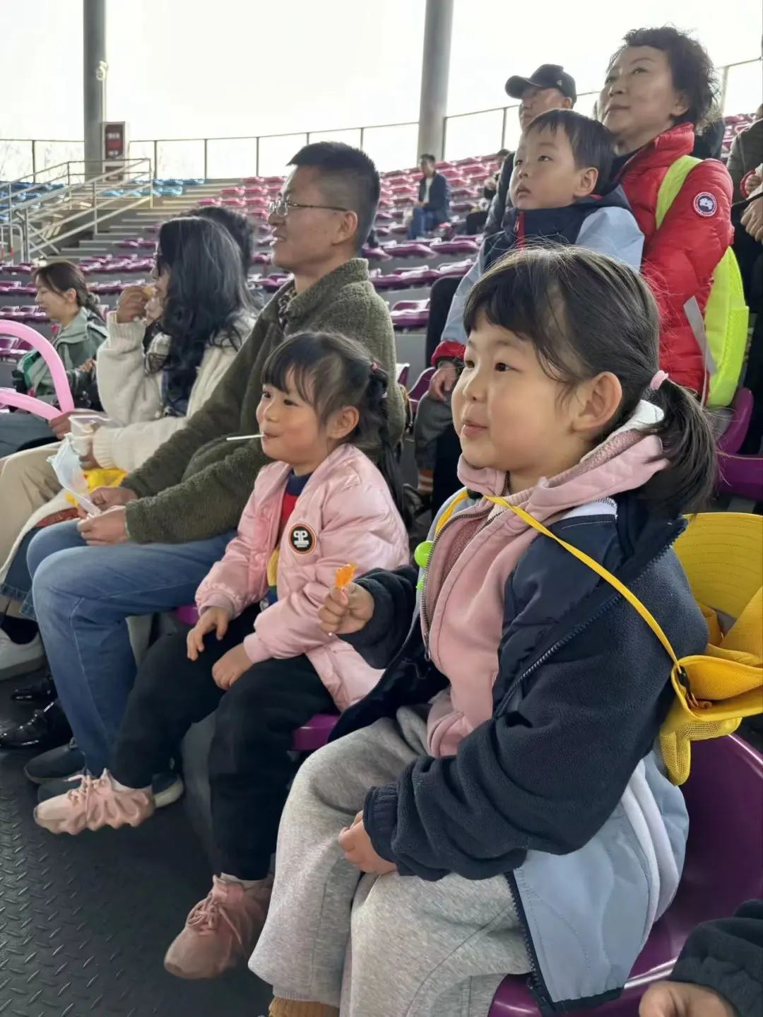 临时_html_5b6500e7.jpg