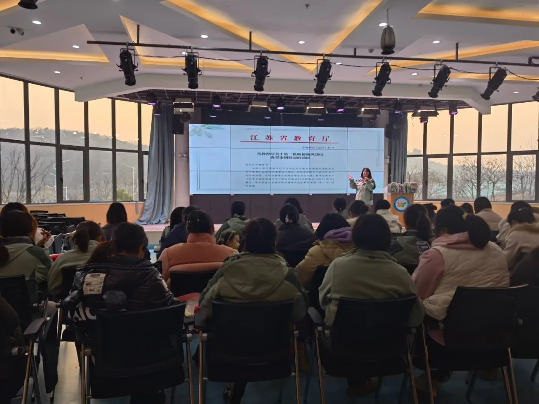 临时_html_eaa8427.jpg